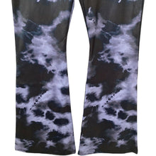 Load image into Gallery viewer, TopShop Flared Leggings Satin Purple Tie Dye Womens Size 4P