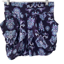 Load image into Gallery viewer, womens shorts fabric floral Purple black Size medium large stretch