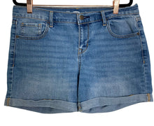 Load image into Gallery viewer, Old Navy Fitted Shorts Womens Size 12 Light Wash Stretch Cuffed