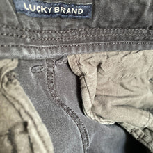 Load image into Gallery viewer, Lucky Brand Cargo Shorts Mens 31 Black Stretch