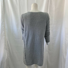 Load image into Gallery viewer, De Collection Womens Gray Cable Knit Sweater Small