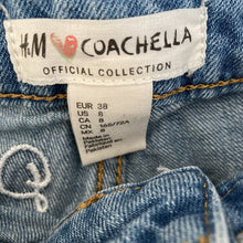Load image into Gallery viewer, H&amp;M Coachella Shorts Denim Size 8 Medium Wash Silver Embroidered Stars Colab