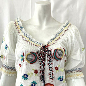 John Paul Richard Uniform Womens White Embroidered Top Medium