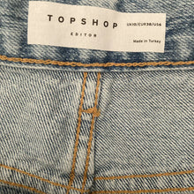 Load image into Gallery viewer, Topshop Denim Shorts Bermuda Light Wash Womens Size 6 New Stretch High Rise