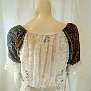 Womens Multicolored Paisley Floral Crop Top With White Lace Trim and Back Large