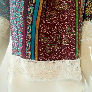 Womens Multicolored Paisley Floral Crop Top With White Lace Trim and Back Large