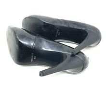 Load image into Gallery viewer, Nine West Dark Gray Metallic Open Toe Heel Size 9.5 M