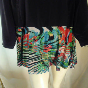 Jete Womens Plus Sized Blouse with Multicolored Abstract Shaped Bottom 2X