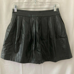 Forever 21 Womens Black Polyurethane Flair Mini Skirt Small