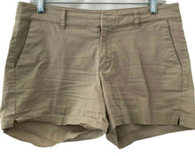 Load image into Gallery viewer, Old Navy Shorts Khakis Womens Size 6