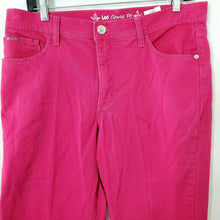 Load image into Gallery viewer, Lee Classic Fit Womens Hot Pink Denim Capris Size 12 Medium