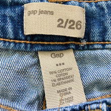 Load image into Gallery viewer, Gap Womens Medium Wash Denim Capris 2 26