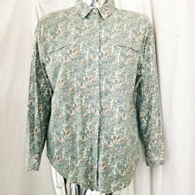 Load image into Gallery viewer, Vintage Maggie Lawrence Green Beige Peach Paisley Button Up Long Sleeve Shirt M