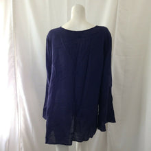 Load image into Gallery viewer, Signature Studio Contemporary Style Dark Blue Blouse Extra Large