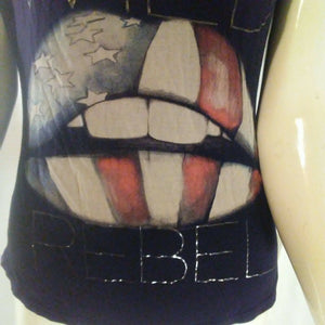 Express Wild Rebel Black American Flag Inspired Lip Shirt Size Extra Small