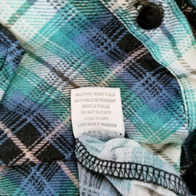 Load image into Gallery viewer, Eden &amp; Olivia Womens Blue Green Plaid Shirt Small