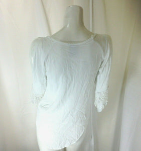 Lucy Love Womens White Blouse w Crochet Sleeves Extra Small