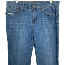 Load image into Gallery viewer, C&amp;V Chelsea &amp; Violet Boyfriend Jean Womens Light Wash Size 29