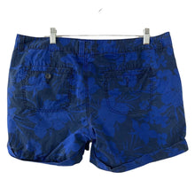 Load image into Gallery viewer, Old Navy Shorts Blue Black Floral Print Womens Size 14 Cuffed