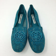 Load image into Gallery viewer, Karl Lagerfeld Hana 2 Green Flat Laced and Gem Loafers Size 6